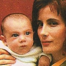 Nel 1992 arriva Pietro. Poi sono nate Maria, Anna e Cesare.