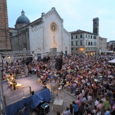 Margaret a Pietrasanta al Festival Anteprime nel 2010 per raccontare ai suoi lettori i suoi progetti e la sua scrittura.